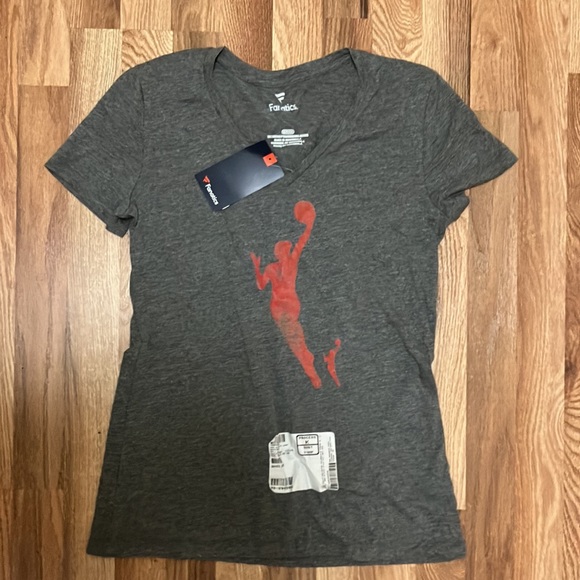 Women’s WNBA Tees - Picture 9 of 9